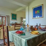 Villa Solata Villa *